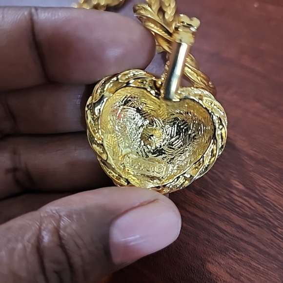 Ivana Trump Gold Plated Charm Necklace - Picture 4 of 5